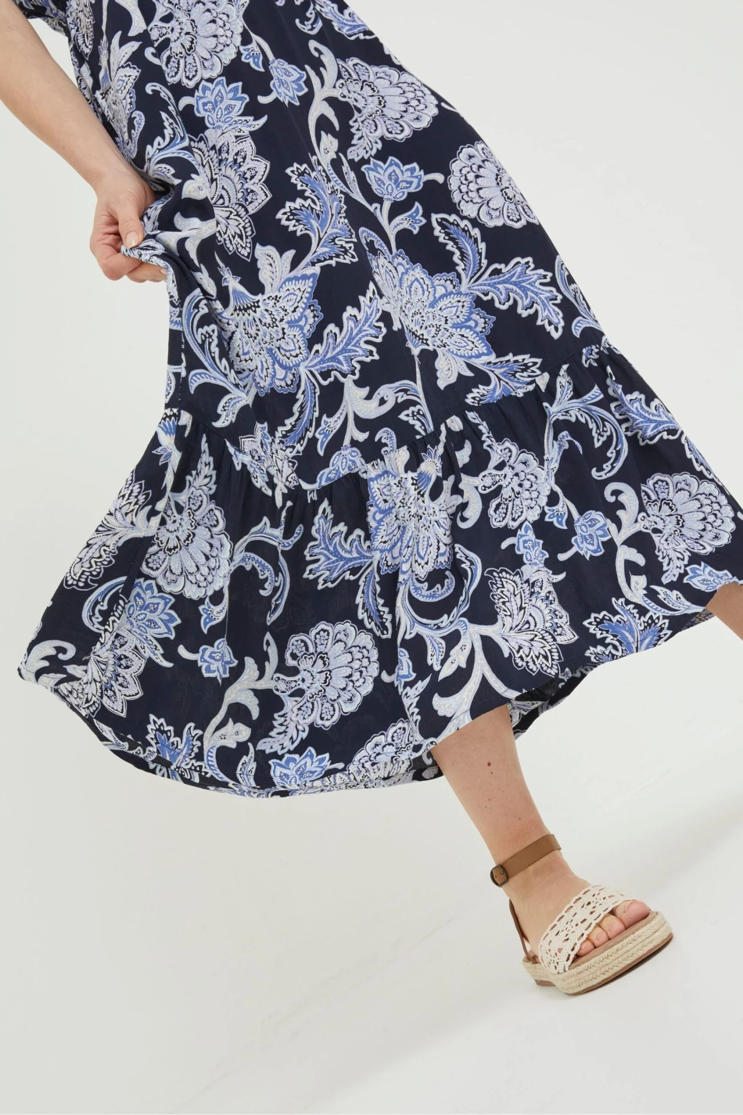 FatFace Blue Palace Maxi Dress 6 FatFace Blue Palace Maxi Dress - Image 4