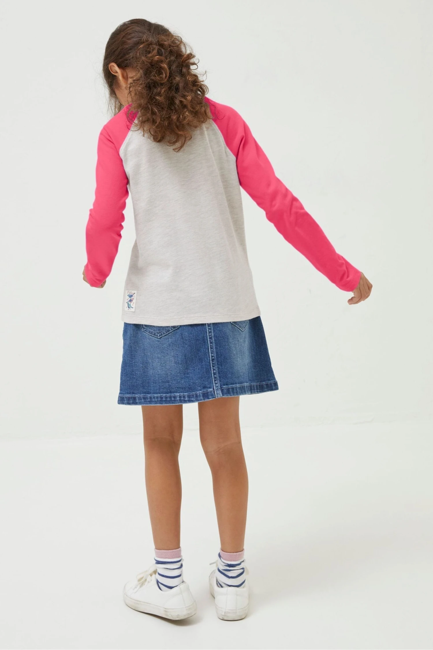 FatFace Natural Bunny Graphic T-Shirt 4 FatFace Natural Bunny Graphic T-Shirt - Image 2