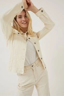 FatFace Natural Tasha Denim Jacket -Fat Face Shop 407517s3