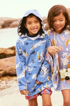 FatFace Blue Sidney Shark Towelling Poncho -Fat Face Shop D36 204s2