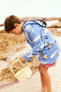 FatFace Blue Sidney Shark Towelling Poncho -Fat Face Shop D36 204s5