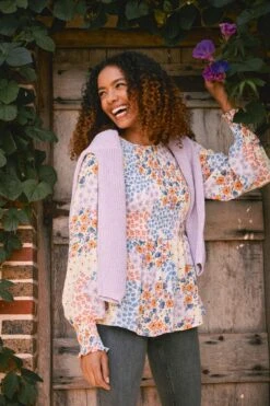 FatFace Natural Fran Meadow Patch Shirred Top -Fat Face Shop D57 531s3