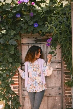 FatFace Natural Fran Meadow Patch Shirred Top -Fat Face Shop D57 531s4