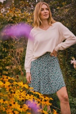 FatFace Green Wynne Ditsy Pears Skirt