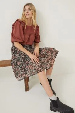 FatFace Kayleigh Blush Floral Black Skirt 13 FatFace Kayleigh Blush Floral Black Skirt -Fat Face Shop D57 592s5