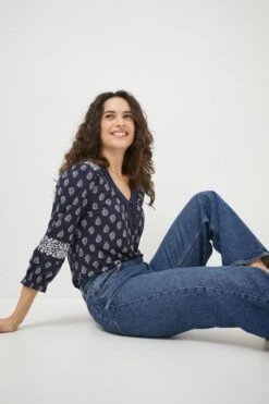 FatFace Blue Kai Batik Floral Top -Fat Face Shop D57 793s3