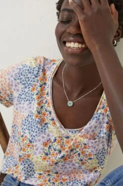 FatFace Natural Maggie Meadow Patchwork T-Shirt -Fat Face Shop D57 829s4