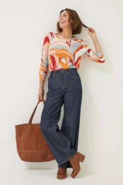 FatFace Red Soul Adventure Print Jumper 15 FatFace Red Soul Adventure Print Jumper -Fat Face Shop D57 838s6