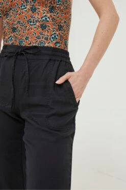 FatFace Black Lyme Plain Joggers -Fat Face Shop D57547s4