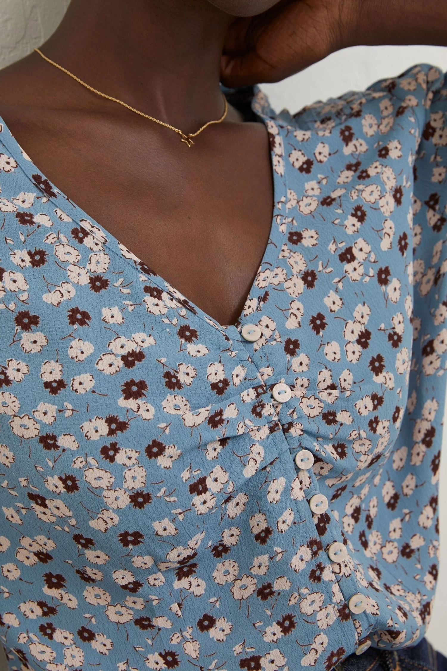 FatFace Blue Beatrice Tonal Floral Blouse 6 FatFace Blue Beatrice Tonal Floral Blouse - Image 4