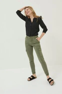 FatFace Jay Frill Black Blouse -Fat Face Shop D57573s3