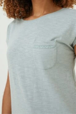 FatFace Green Ivy Lace T-Shirt -Fat Face Shop D57591s3