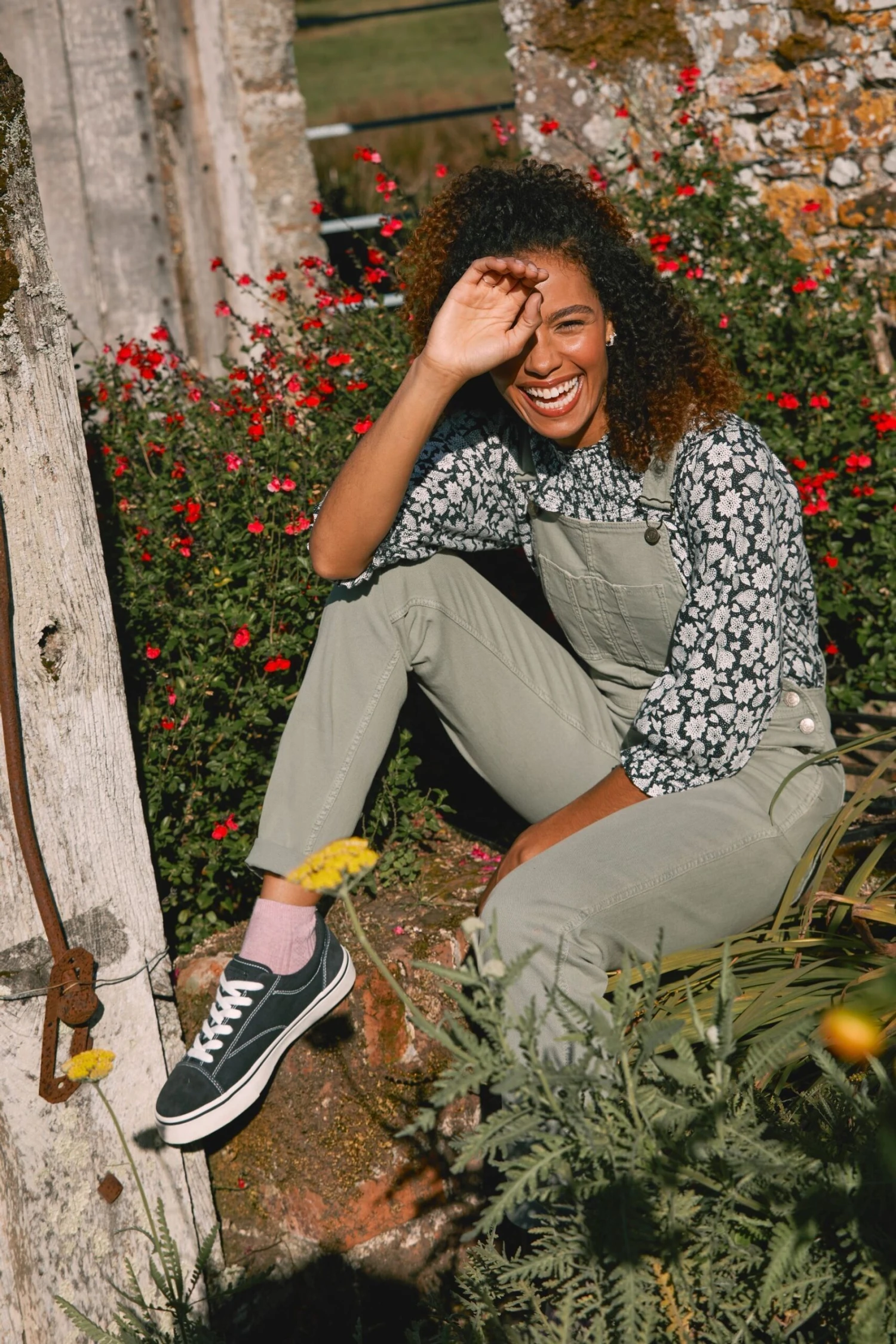 FatFace Green Lewes Canvas Dungarees 8 FatFace Green Lewes Canvas Dungarees - Image 6