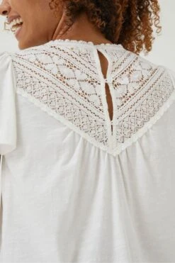 FatFace Natural Yasmin Lace Top -Fat Face Shop D57791s4