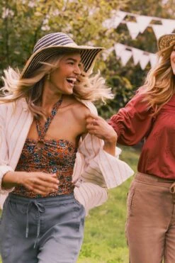 FatFace Marlo Embroidered Brown Top -Fat Face Shop D57802s4