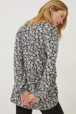 FatFace Poppy Spring Floral Black Tunic Top -Fat Face Shop D57805s2