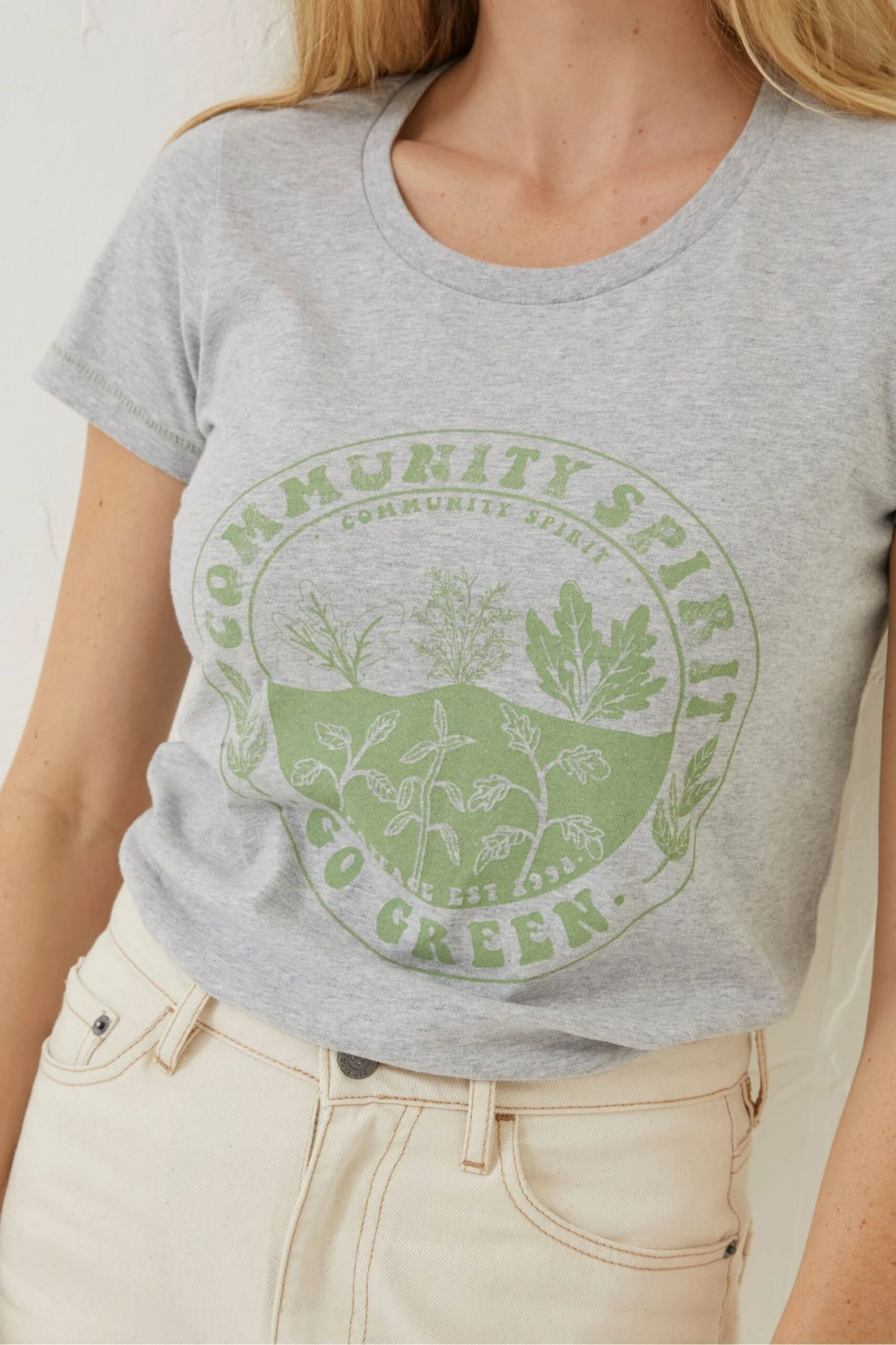 FatFace Grey Eden Community Spirit T-Shirt 5 FatFace Grey Eden Community Spirit T-Shirt - Image 3