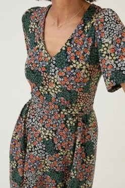 FatFace Fiona Patchwork Jersey Black Dress -Fat Face Shop D57882s3