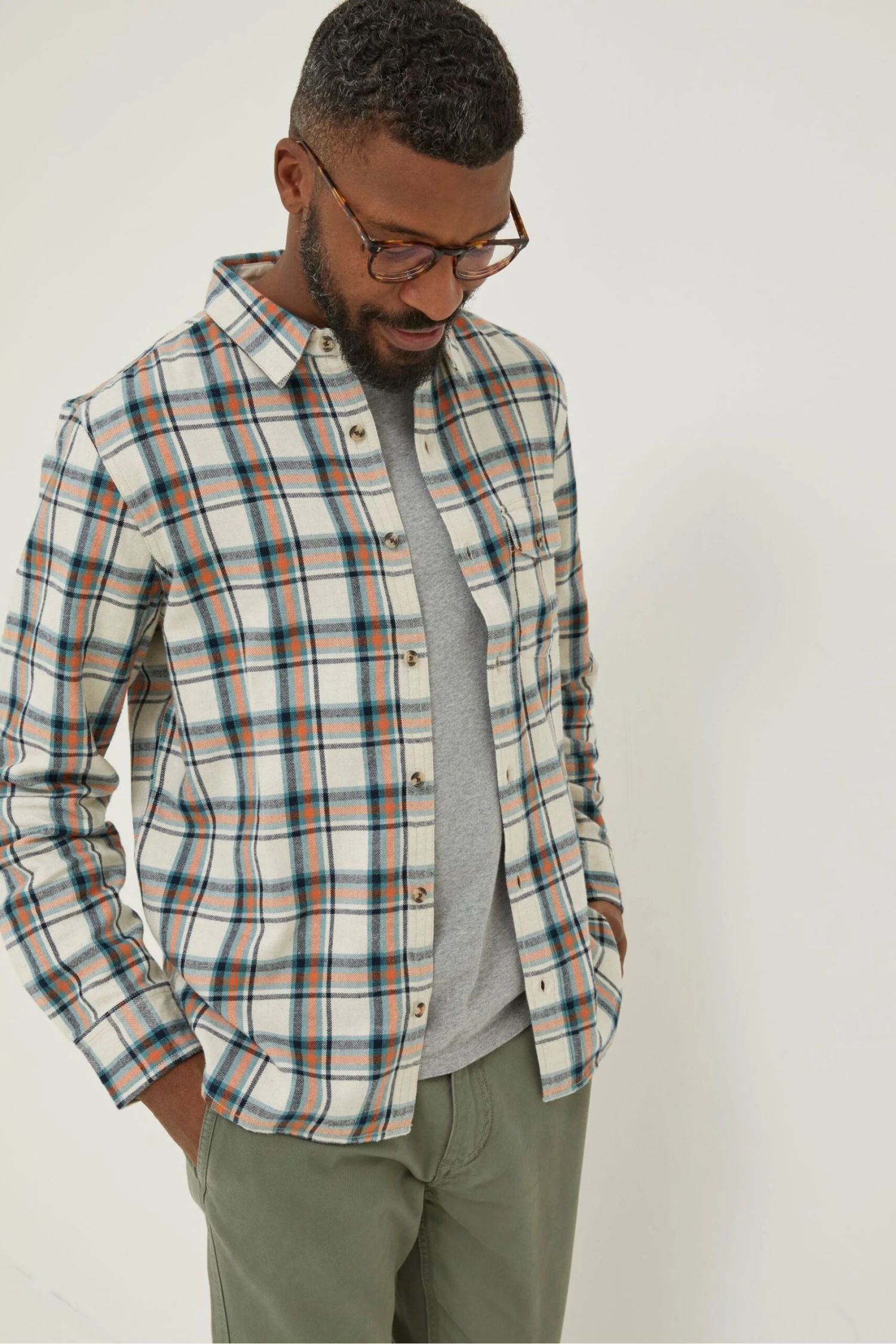 FatFace Natural Check Shirt 6 FatFace Natural Check Shirt - Image 4