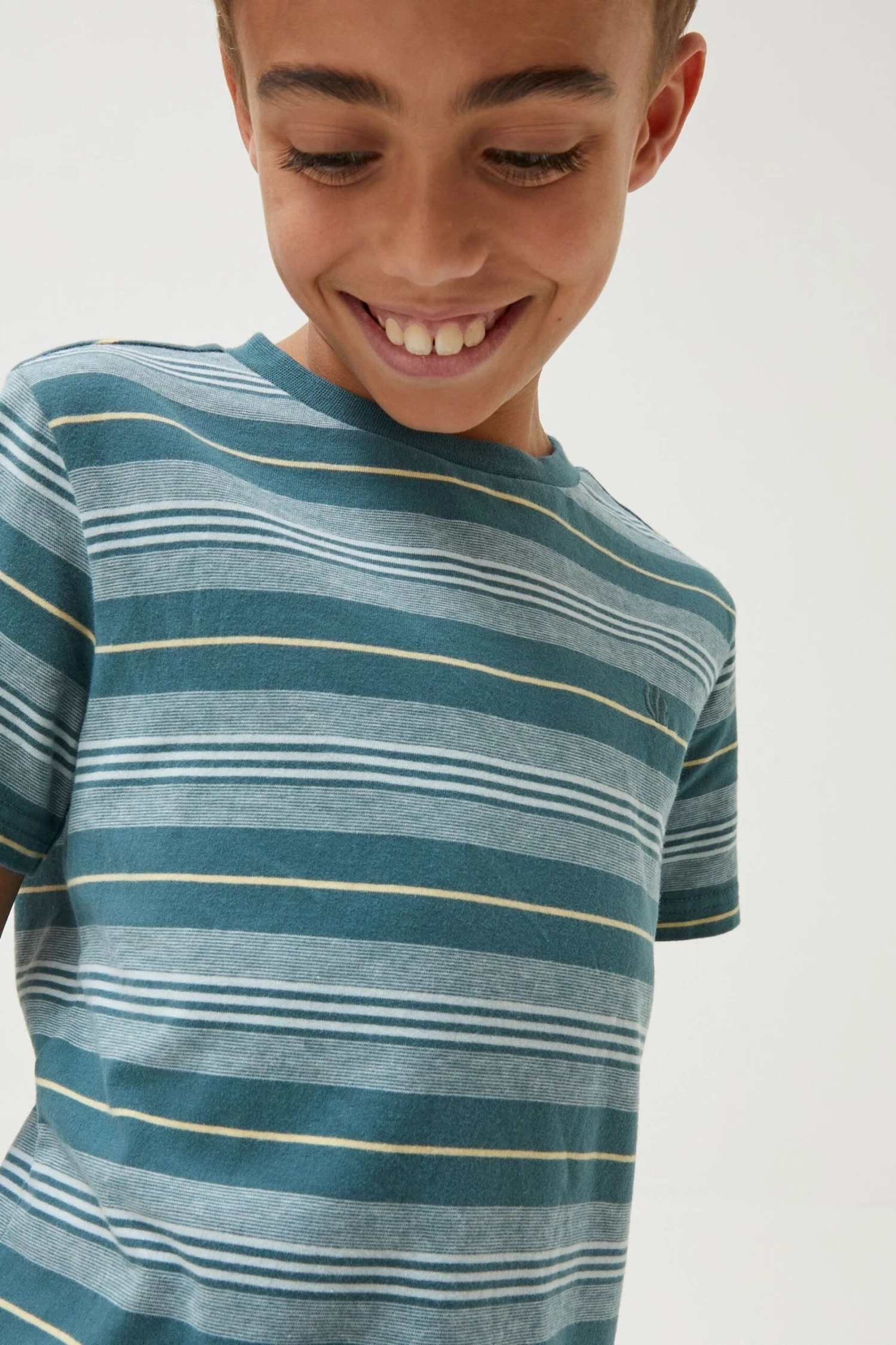 FatFace Green Seaton Stripe T-Shirt 7 FatFace Green Seaton Stripe T-Shirt - Image 5