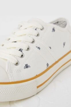 FatFace Lola Bee White Canvas Trainers -Fat Face Shop D63 768s4