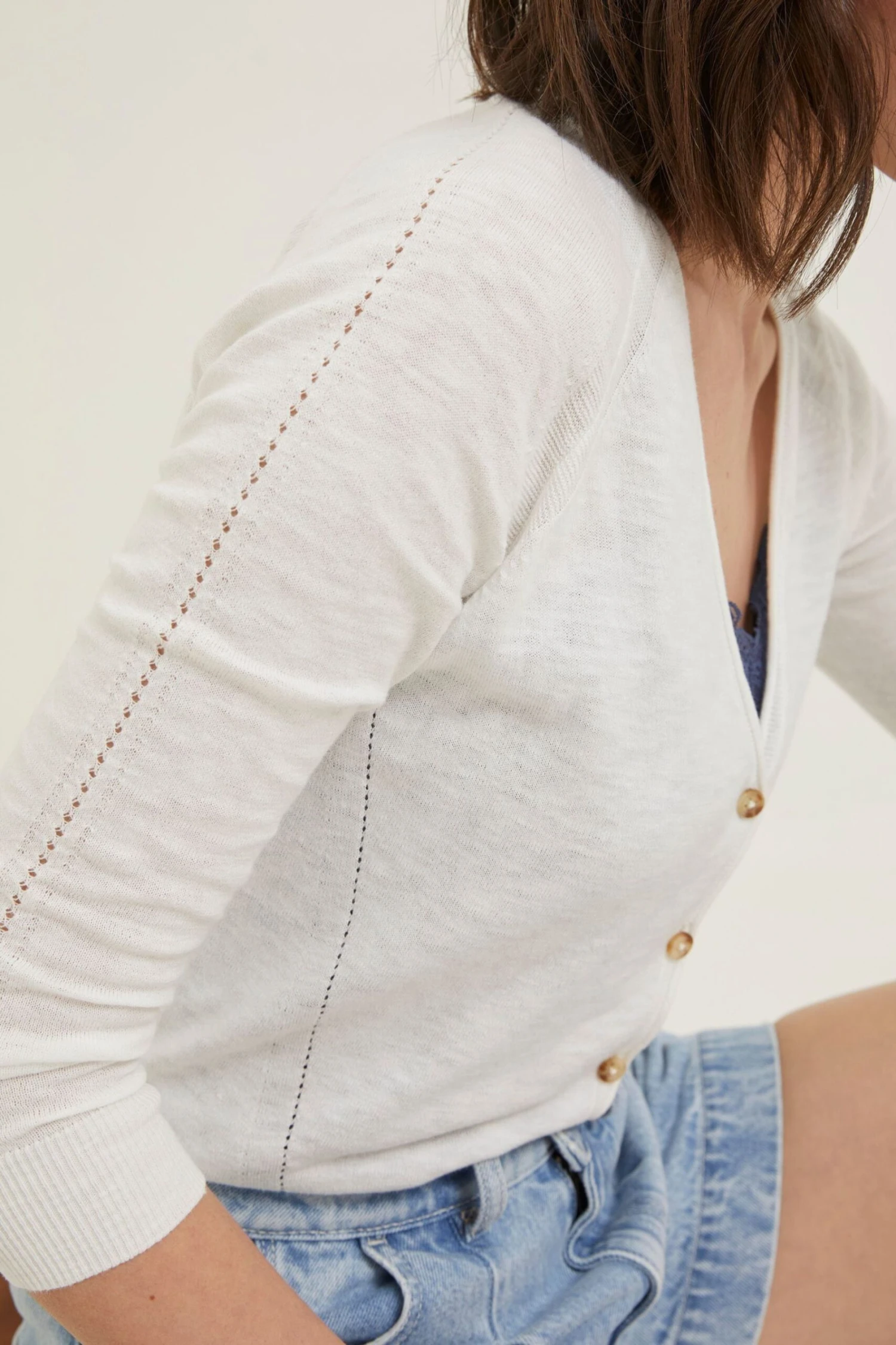 FatFace White Rose Cardigan 6 FatFace White Rose Cardigan - Image 4