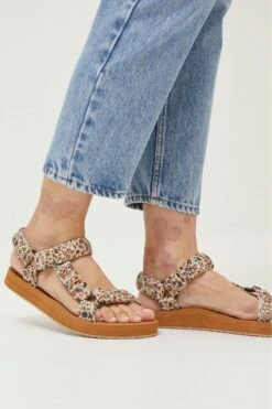 FatFace Brown Floral Walking Sandals -Fat Face Shop D70261s3