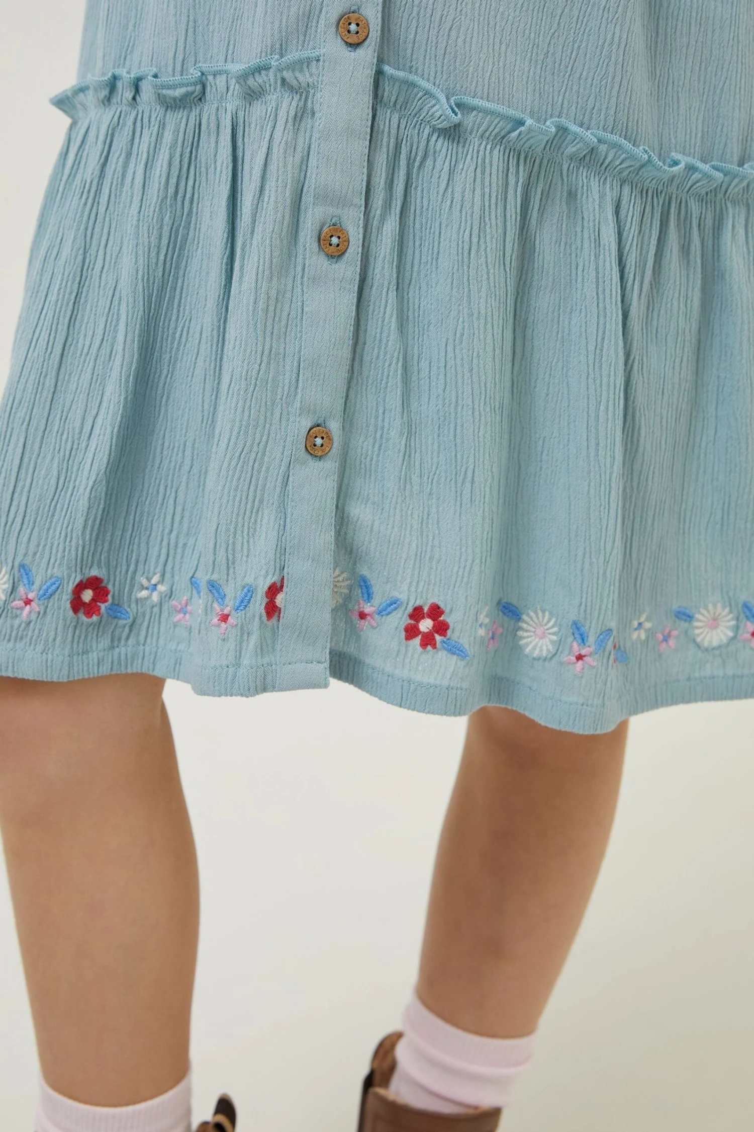 FatFace Green Adeline Embroidered Hem Dress 6 FatFace Green Adeline Embroidered Hem Dress - Image 4