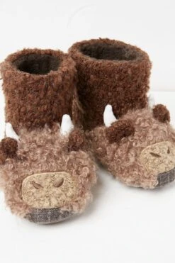 FatFace Hamish Brown Cow Slipper Boots -Fat Face Shop D83096s3