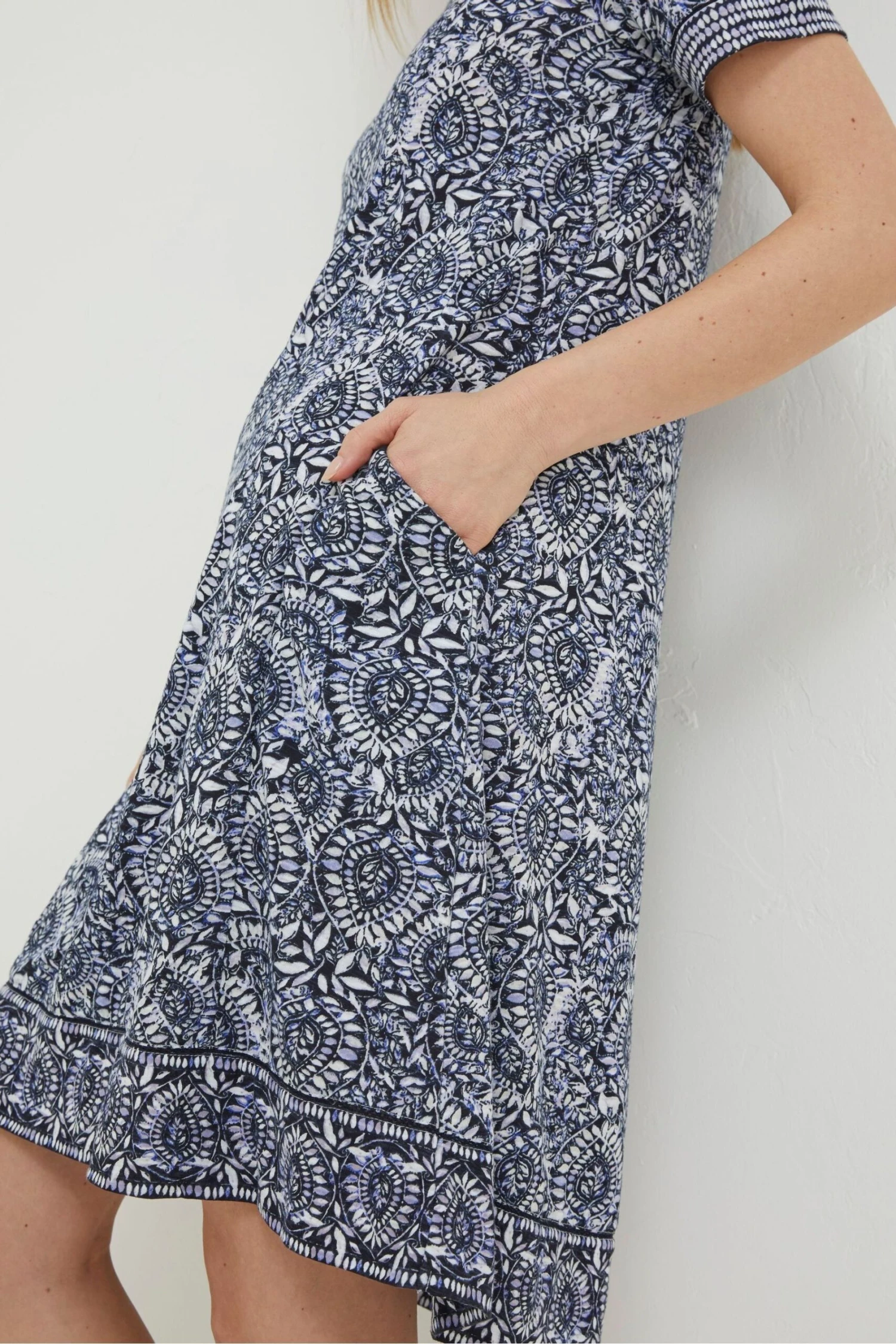 FatFace Blue Simone Batik Jersey Dress 6 FatFace Blue Simone Batik Jersey Dress - Image 4