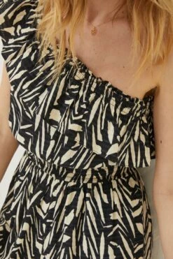 FatFace Stella Painstroke Black Jumpsuit -Fat Face Shop M91932s5