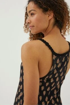 FatFace Rosie Tunic Vest -Fat Face Shop N05424s3