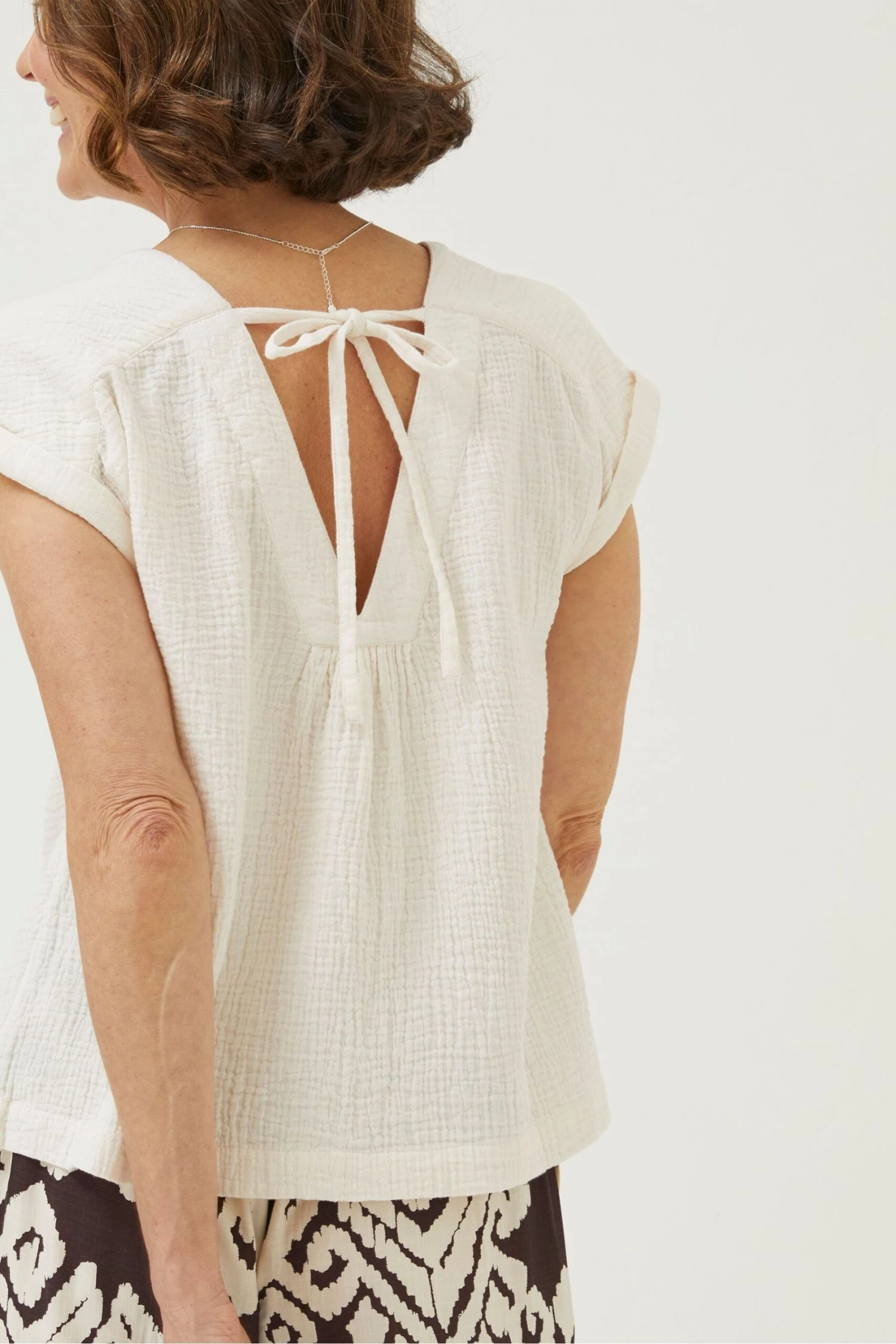 FatFace Sadie Blouse 4 FatFace Sadie Blouse - Image 2