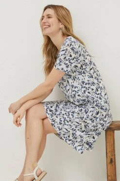 FatFace Natural Simone Batik Jersey Dress 10 FatFace Natural Simone Batik Jersey Dress -Fat Face Shop T49424s3