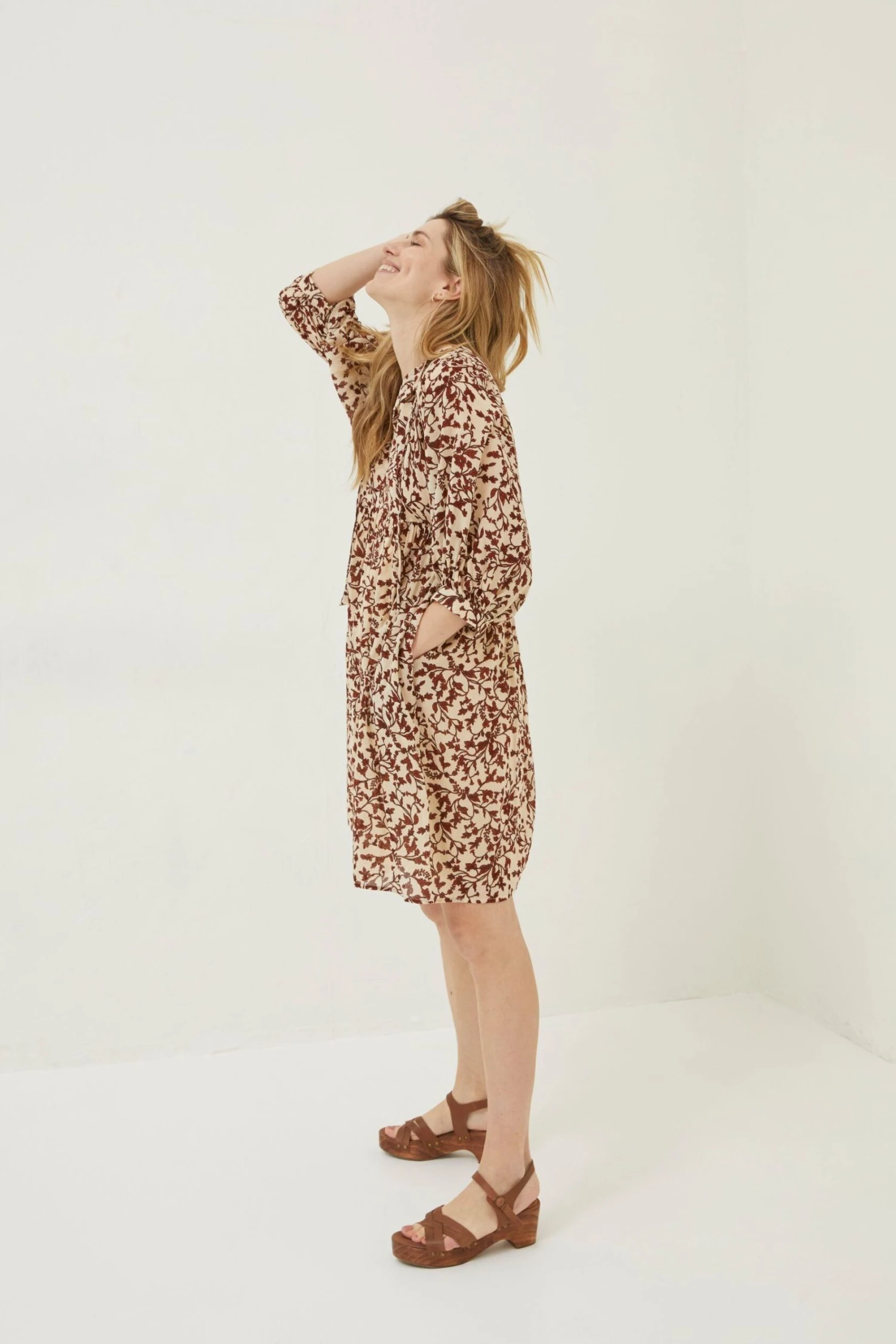FatFace Scarlett Floral Brown Dress 4 FatFace Scarlett Floral Brown Dress - Image 2