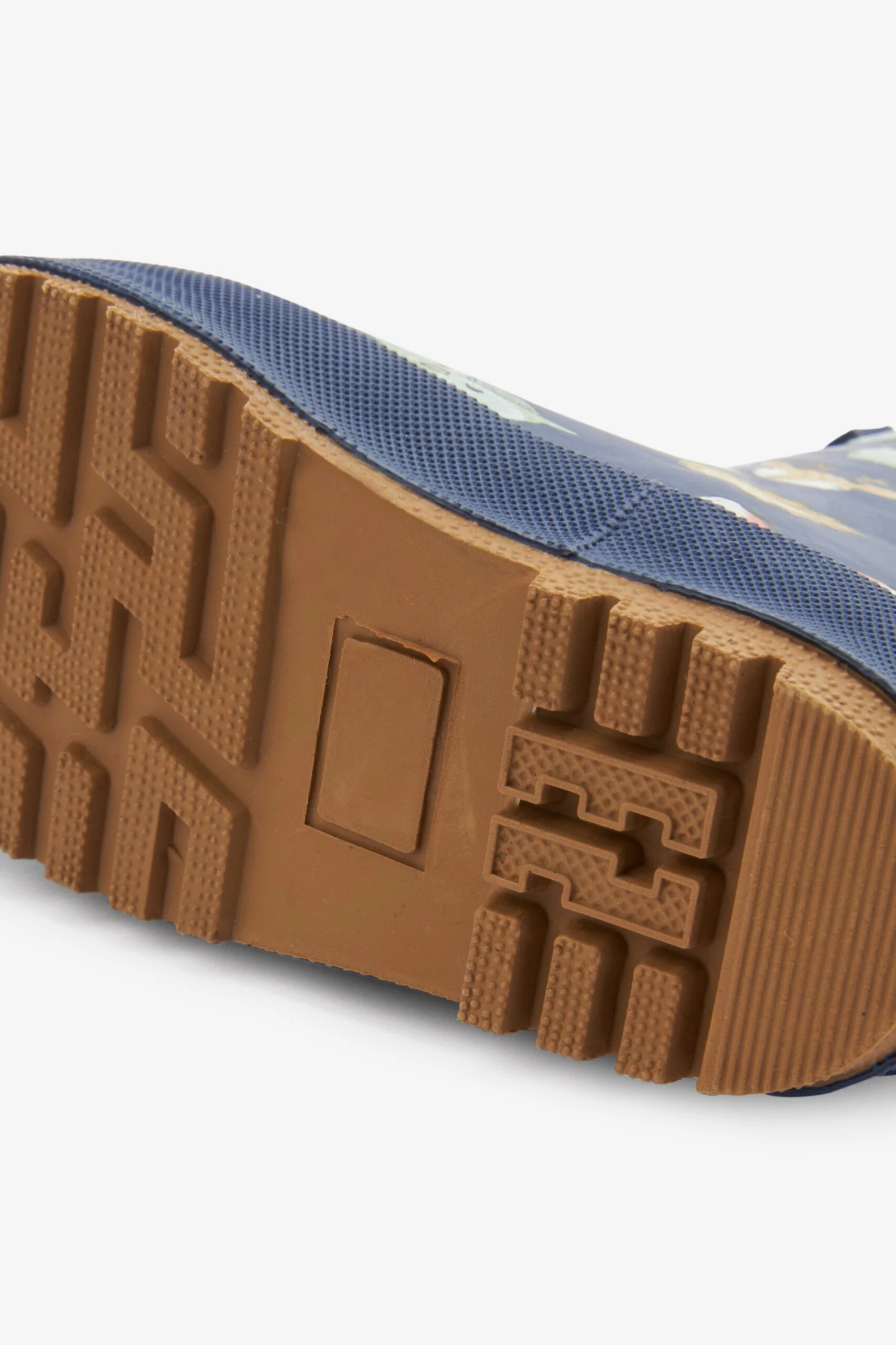 FatFace Boys Woodland Animal Print Wellies 7 FatFace Boys Woodland Animal Print Wellies - Image 5