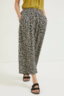 FatFace Shirwell Paint Stroke Black Trousers